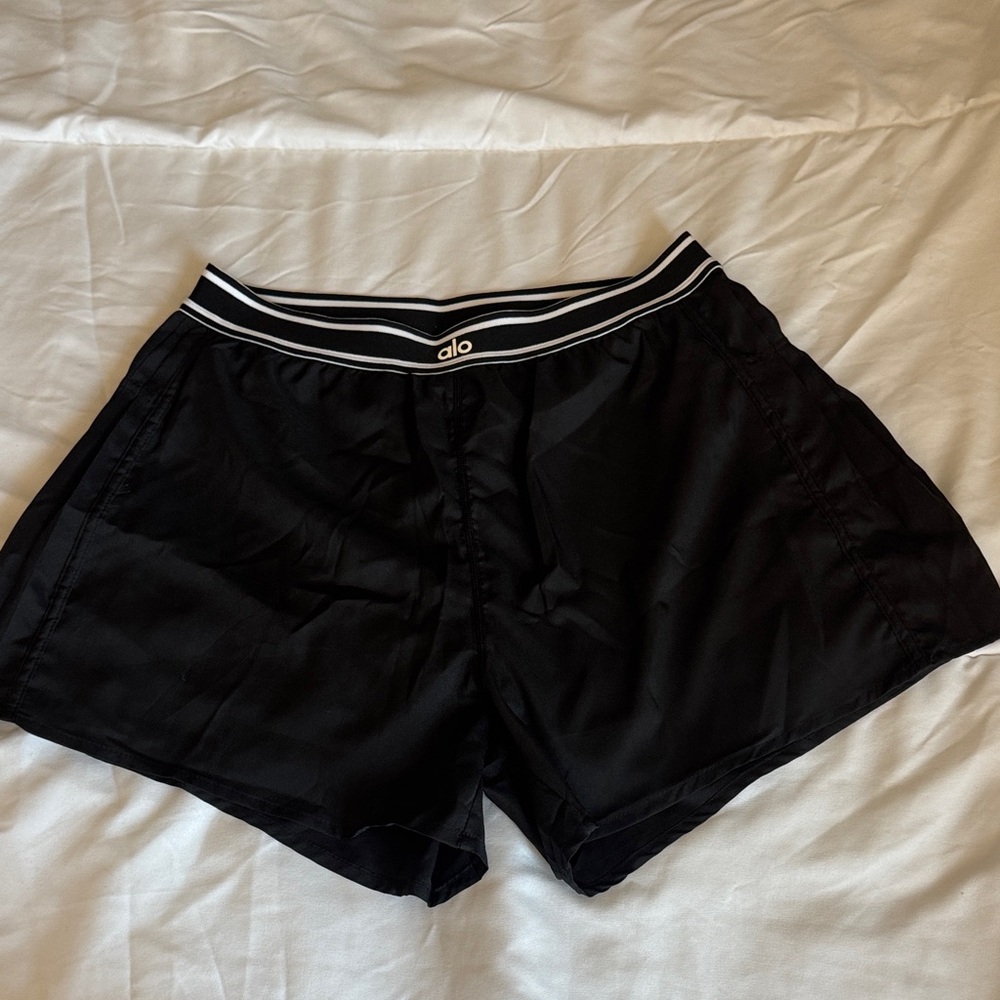 ALO Yoga Women's Athletic Black Shorts